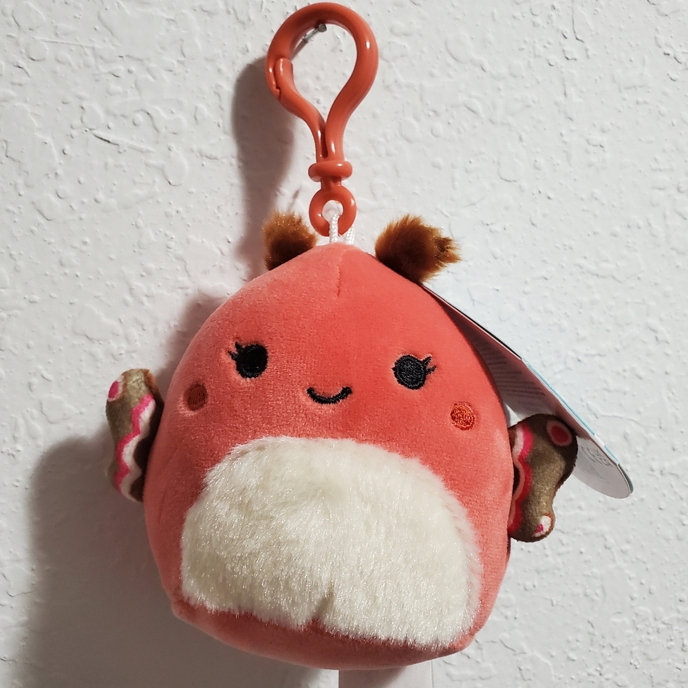 Mirren, The Moth 3" Clip Squishmallows